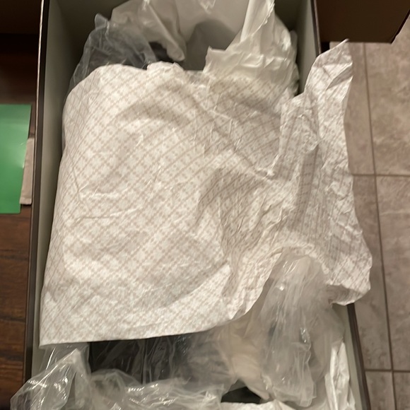 GUCCI BOAT SHOES 100% AUTHENTIC IN EXCELLENT CONDITION - Picture 8 of 12